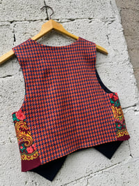 Image 2 of Chaleco feito a man. FOLIADA 140. Talla XS