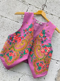 Image 3 of Chaleco feito a man. FOLIADA 145. Talla XS/S