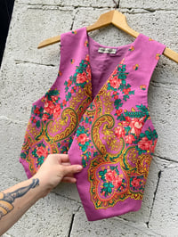 Image 1 of Chaleco feito a man. FOLIADA 145. Talla XS/S