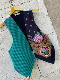 Image 3 of Chaleco feito a man. FOLIADA 146. Talla M/L