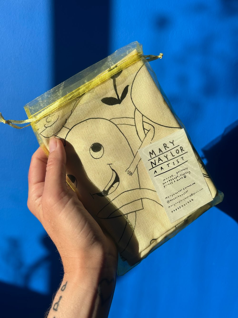 Stroll, don’t scroll - Tea Towel