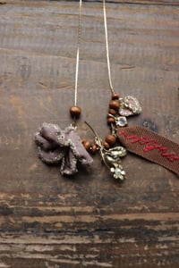 Image 5 of Collane "Souvenir del bosco"