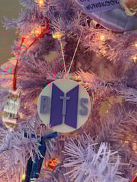 Image 3 of 3D Printed K-Pop Inspired Christmas Ornament