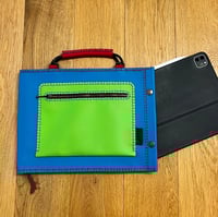 Image 8 of Cartera para iPad