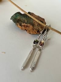 Image 1 of Ohrringe mit Biwa Perle und Multicolor Turmalinen