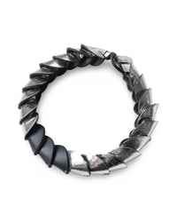 Image 12 of Collana scultura, artigianale, in pelle, modello: ARMADILLO n.1 