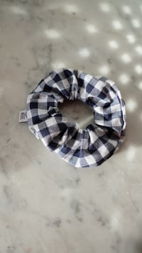 Chouchou vichy bleu marine