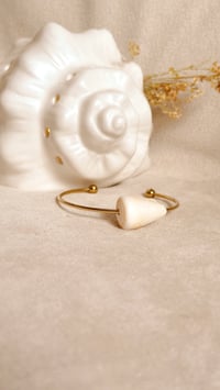Image 3 of Isla Venulatus Bangle