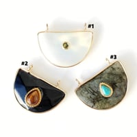 Image 2 of Pendentif Demi-Lune