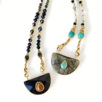 Image 1 of Pendentif Demi-Lune