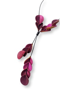 Image 12 of Collana scutlura, artigianale, in pelle, modello "ELITRE TULIP"