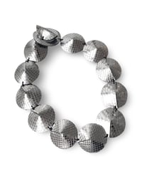 Image 2 of Collana scultura, artigianale, in pelle, modello: TORTOISE