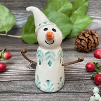Image 3 of Handmade Ceramic Leafy Snowpeep