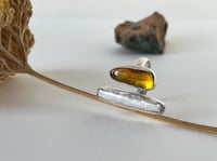 Image 2 of Verstellbarer Ring Biwa Perle und Bernstein