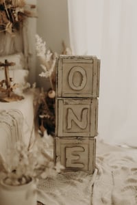 Image 1 of   Wooden box  CREAM  vintage 25X25X25