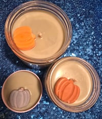 Image 1 of Heirloom Pumpkin 