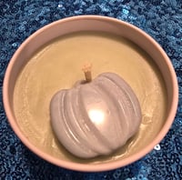 Image 2 of Heirloom Pumpkin 