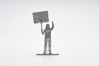 Image 4 of Zinnpazifistin