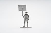 Image 4 of Zinnpazifist 