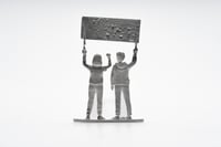 Image 4 of Zinnpazifist:innen mit Banner