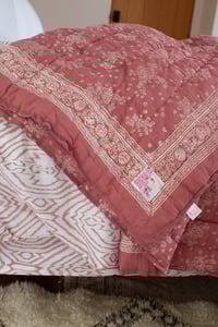Image 5 of Cranberry Star Quilt