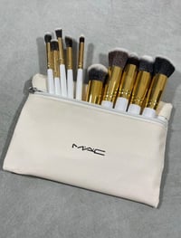 Image 7 of Mac Brush (original-1v1)