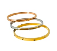 Image 1 of Slim clip clasp love bracelet