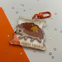 Image 2 of Hedgehog keychain „ nie wkurwiaj jeża gdy po jabłko zmierza” 