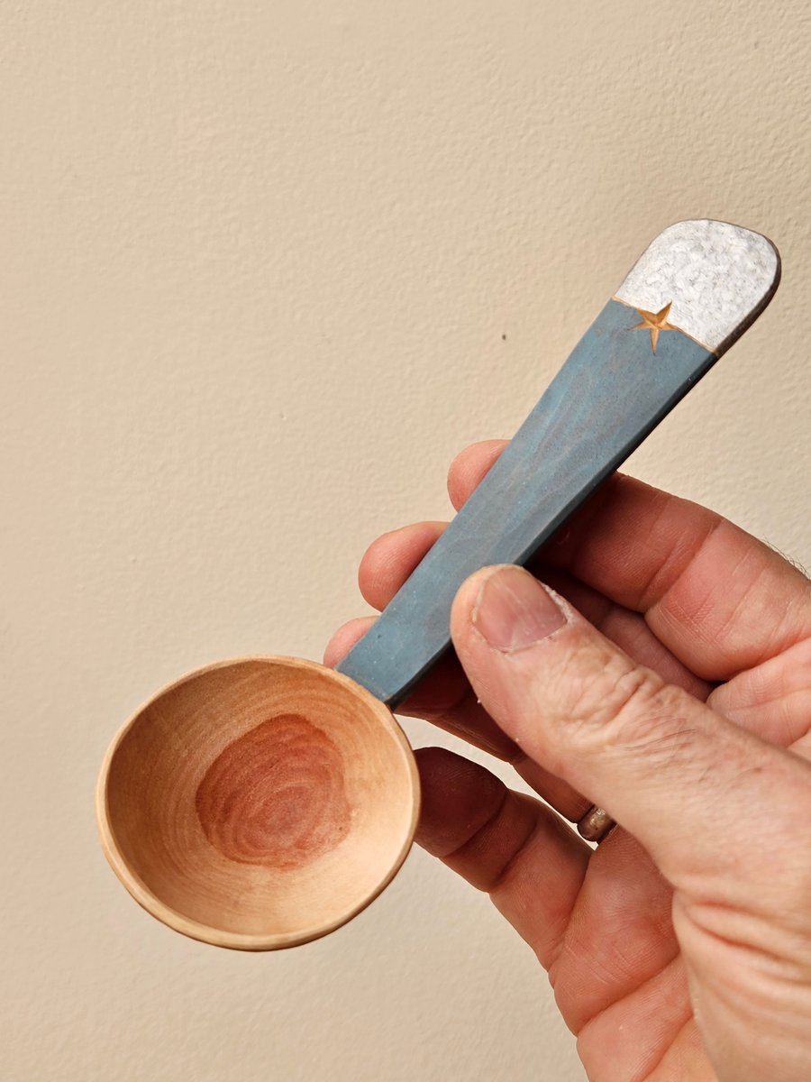 Image of Small Scoop Native Cherry 