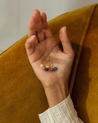 Image 2 of Pendientes Aurea