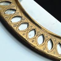 Image 9 of Miroir marocain rond en laiton ciselé ajouré -  miroir vintage 32 cm - décoration Boho 