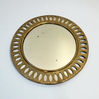 Image 3 of Miroir marocain rond en laiton ciselé ajouré -  miroir vintage 32 cm - décoration Boho 