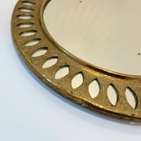Image 6 of Miroir marocain rond en laiton ciselé ajouré -  miroir vintage 32 cm - décoration Boho 