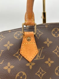 Image 4 of Louis Vuitton Speedy 30 Monogram Canvas