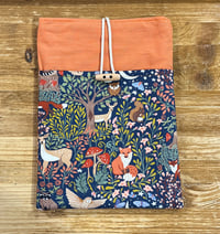 Image 1 of Funda de tablet,  libro o libro electrónico bosque