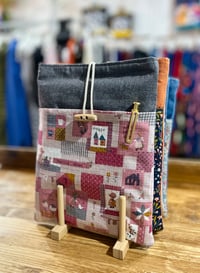 Image 2 of  Funda de  tablet, libro o libro electrónico gris 