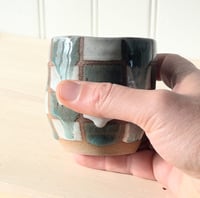 Image 2 of Tasse damier