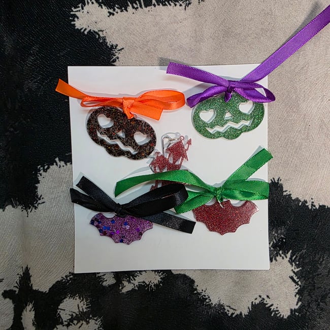 HALLOWEEN HANGING DECORATIONS