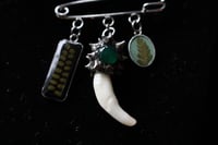 Image 4 of Dead good spikey teeth and leaf brooch
