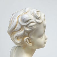 Image 11 of Buste de garçon vintage en plâtre crème - Sculpture de jeune garçon 1950 - 1960