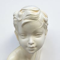 Image 7 of Buste de garçon vintage en plâtre crème - Sculpture de jeune garçon 1950 - 1960