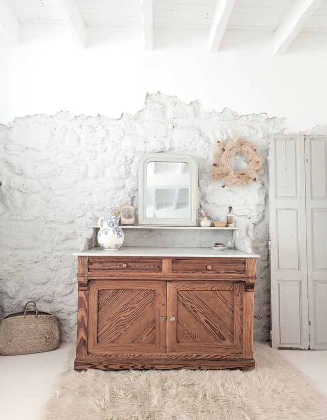 Meuble de toilette .