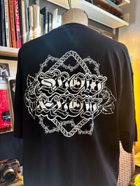 Image 1 of 2025 Roses and Links Graphic Tee (Black)