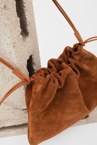 Image 2 of Bolso Garbanza Camel