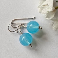 Image 3 of Milky Aqua Rounds