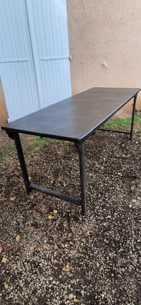 Image 3 of Table militaire en métal