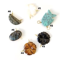 Image 2 of Pendentif Pierre Fine