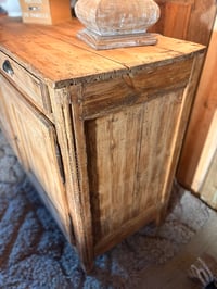 Image 4 of  BUFFET CAMPAGNE CHIC - HYPPOLITE