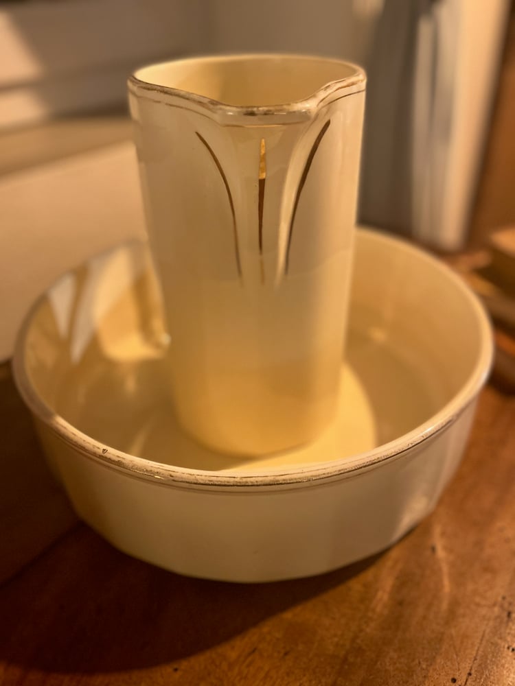 Image of Ancien serviteur de toilette Moulin des Loups 