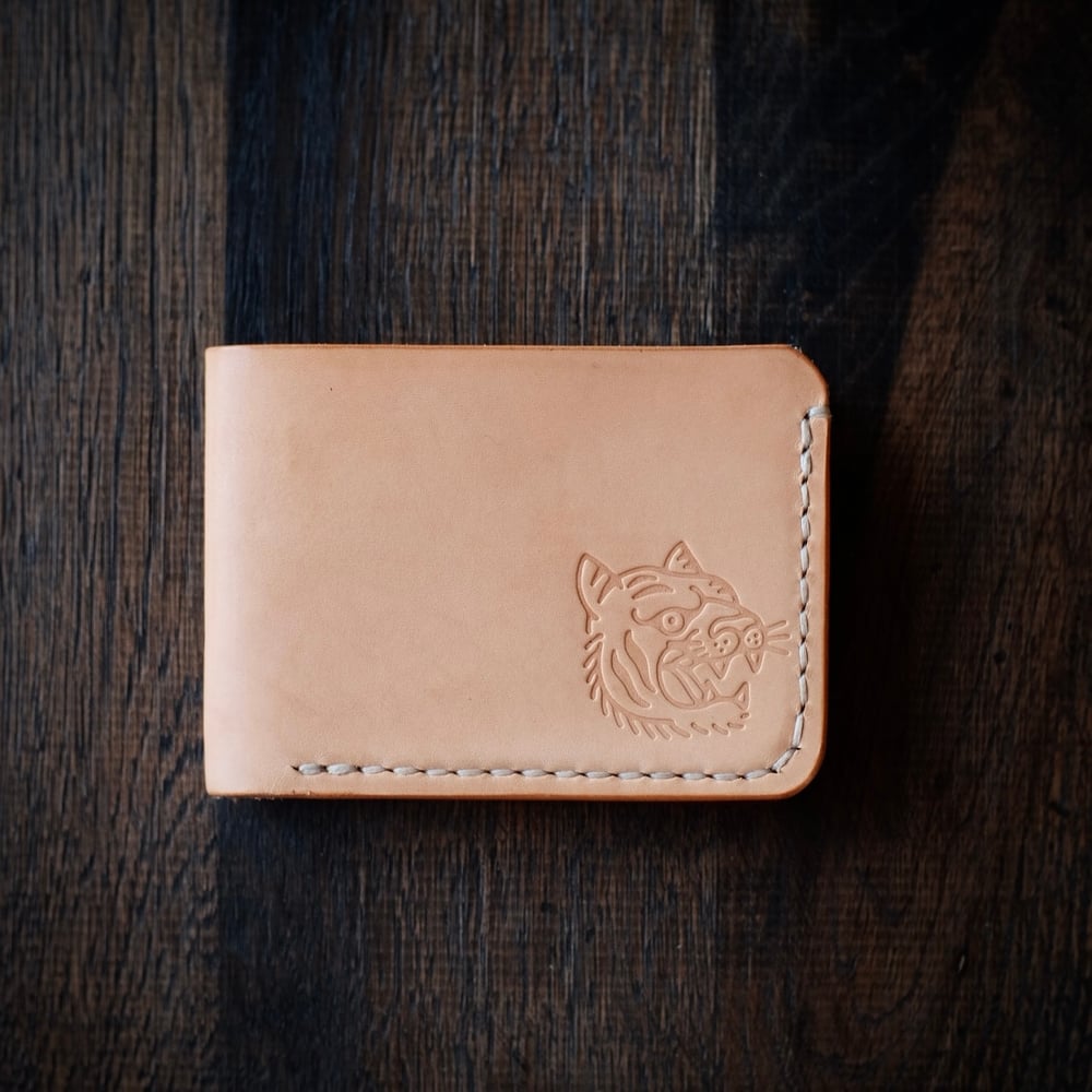 Image of Bläck Tattoo X Old Dutch Leatherworks - Astor Wallet (natural/cognac)